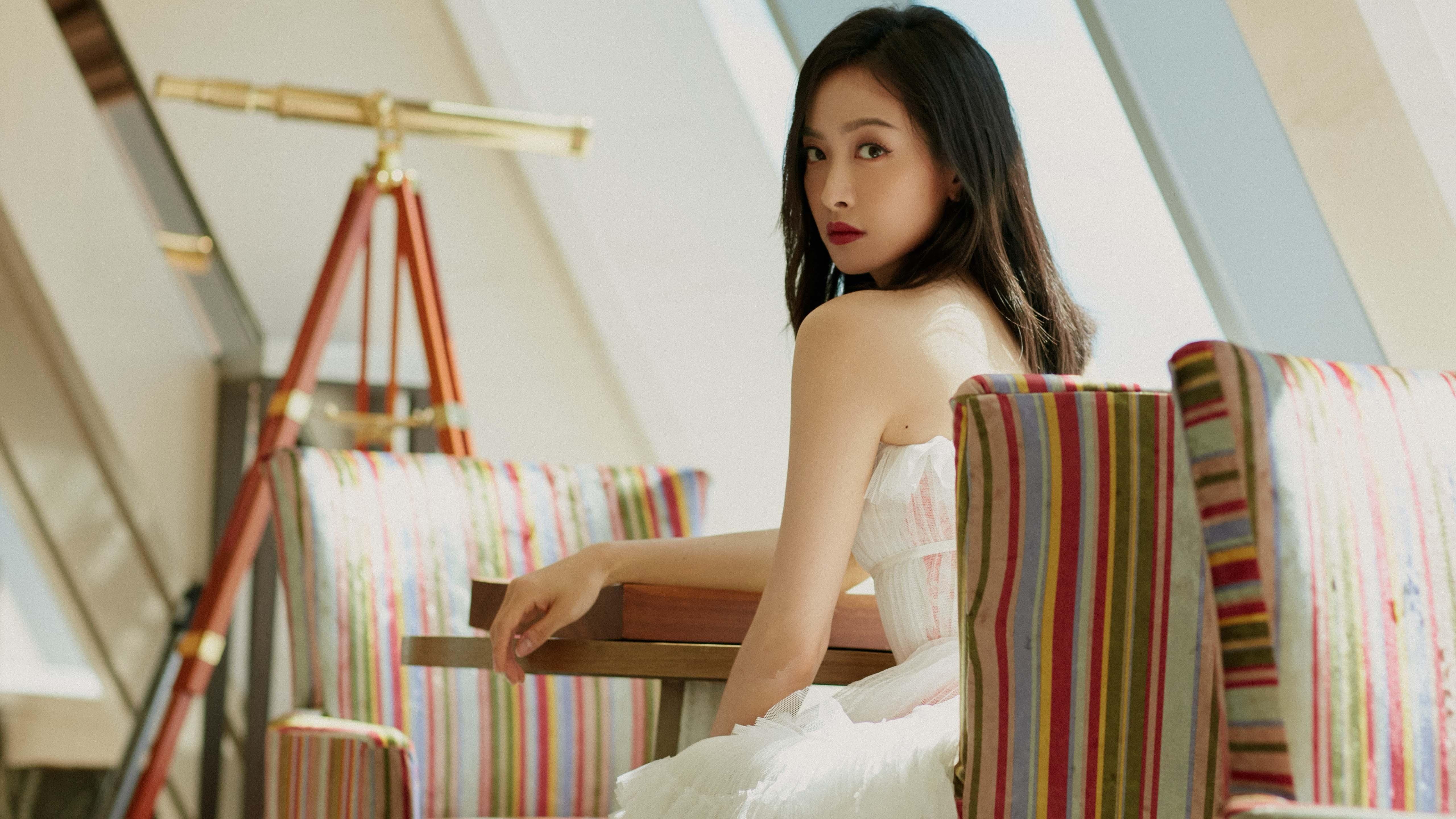 伊朗队为荣耀拼搏，意气风发，伊朗团队